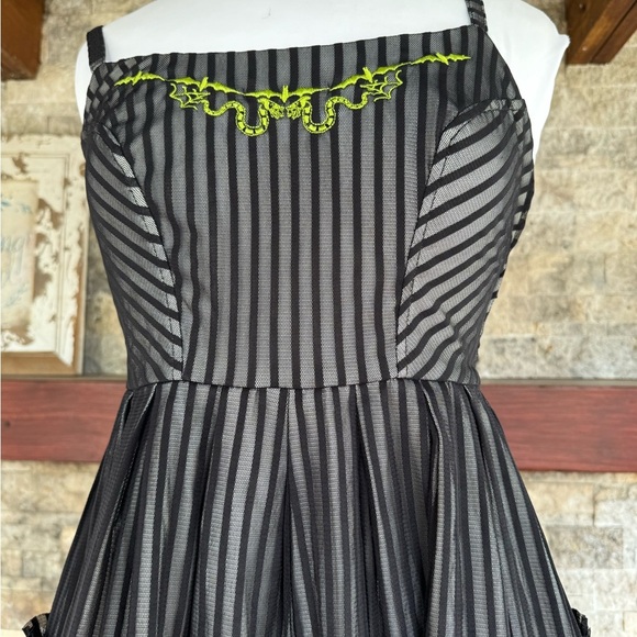 Hot topic Beetlejuice Dress Small Goth Dress Punk Rocker - Picture 6 of 16